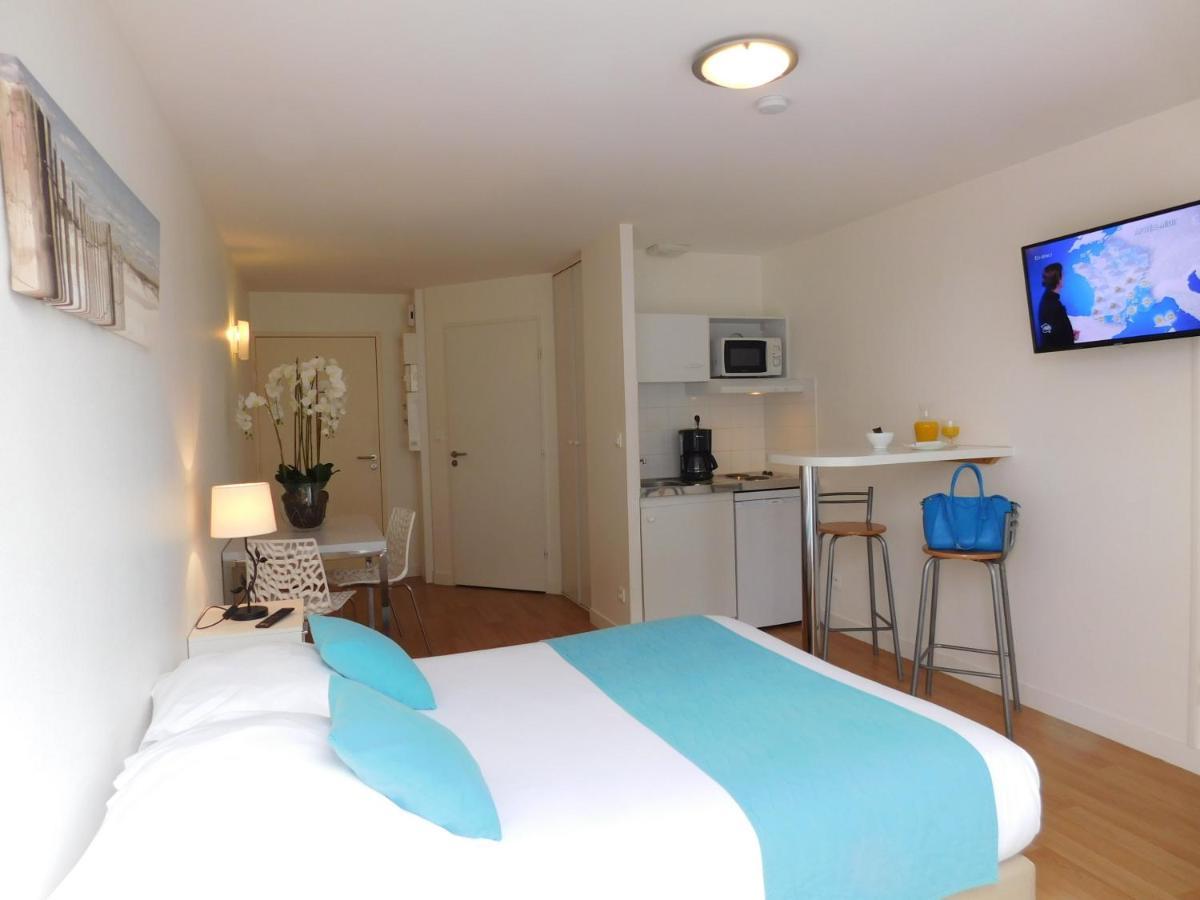 Studio with Terrace - Ground Floor - Harbour Side,821654195:JPEG