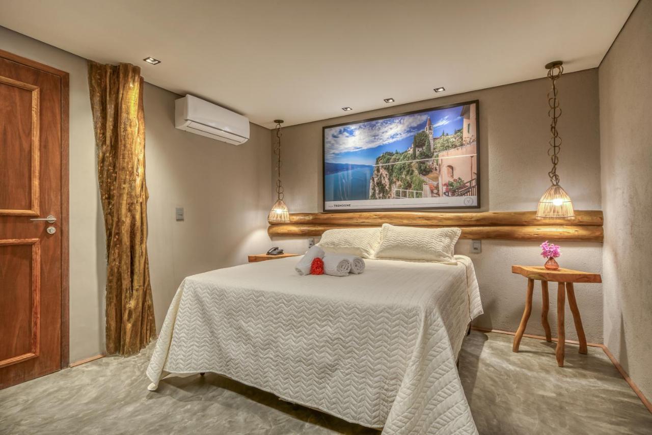 Suite with Balcony,1125311520:JPEG