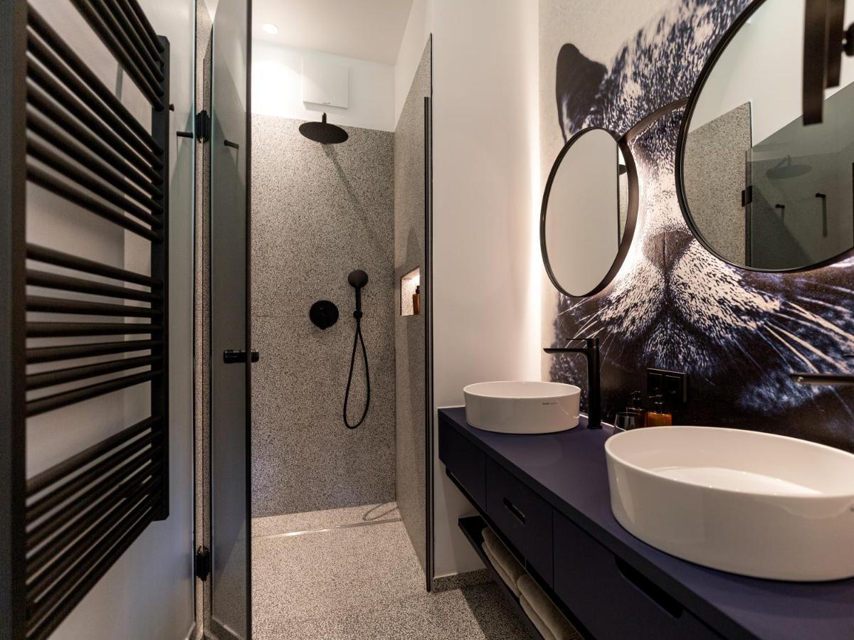 Deluxe Double Room,1126374942:JPEG