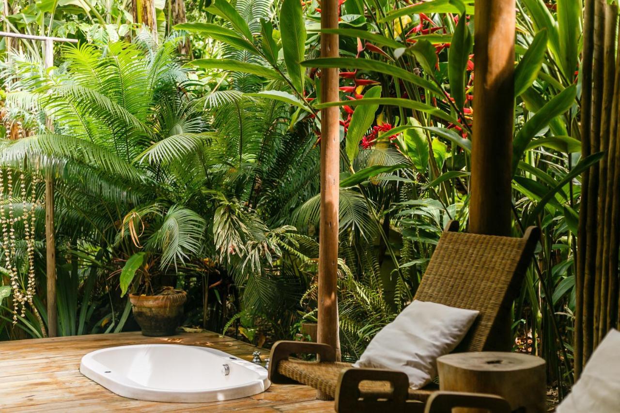 Suite Lit King-Size avec Balcon