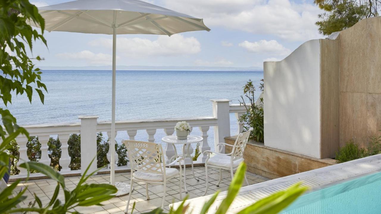 Executive Suite met Zwembad en Rechtstreeks Uitzicht op Zee