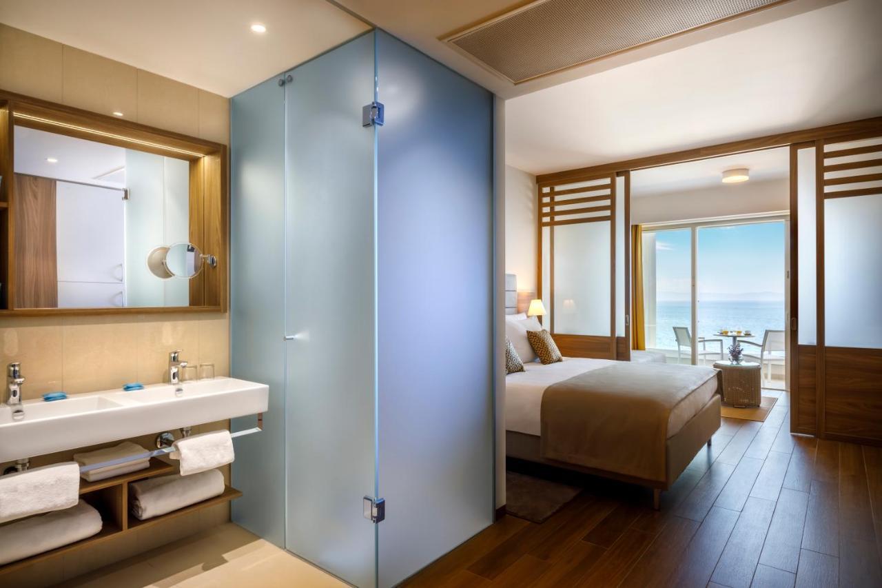 Room 22 Seaview