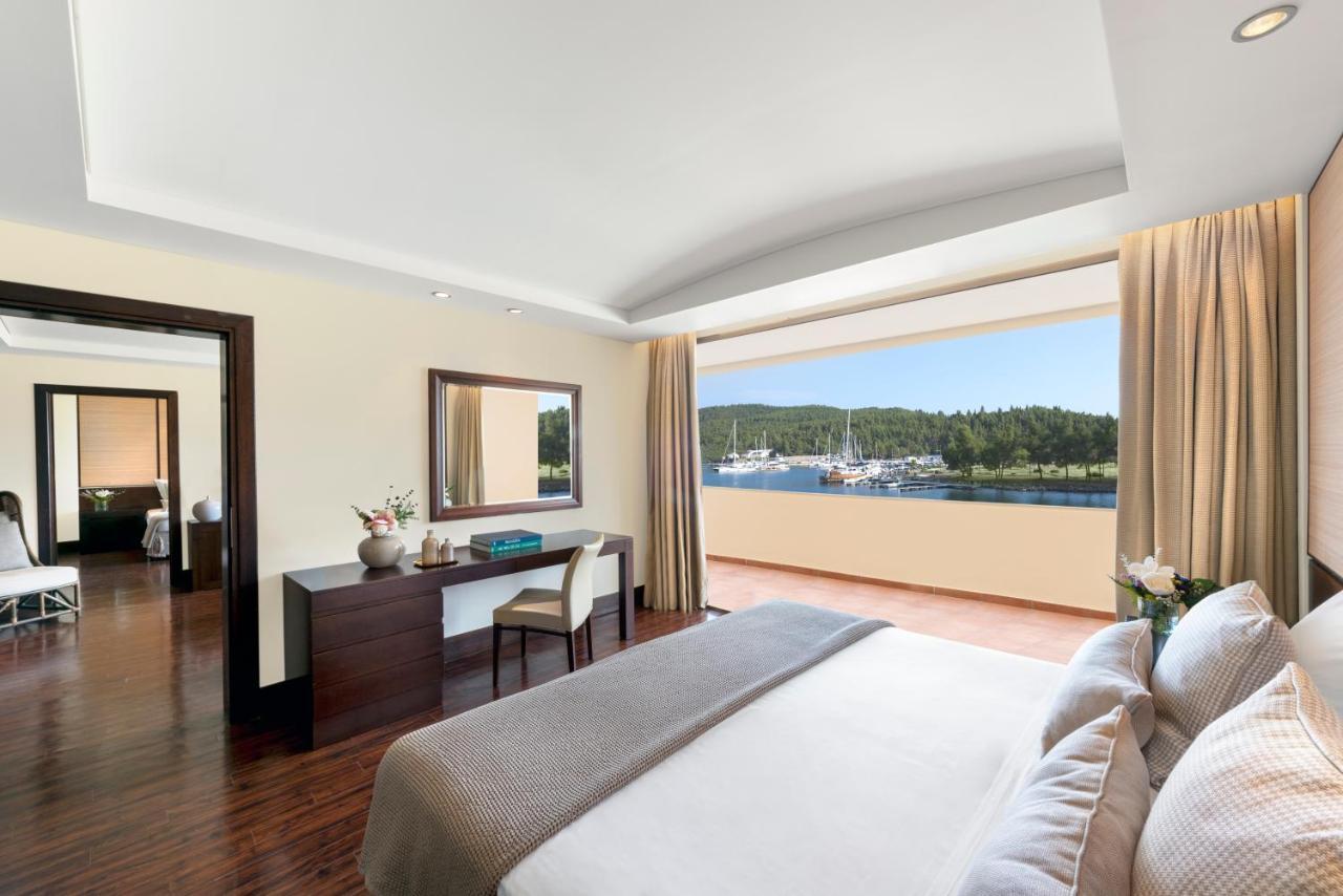 Grand Suite met 2 Slaapkamers - Uitzicht op Zee of Jachthaven