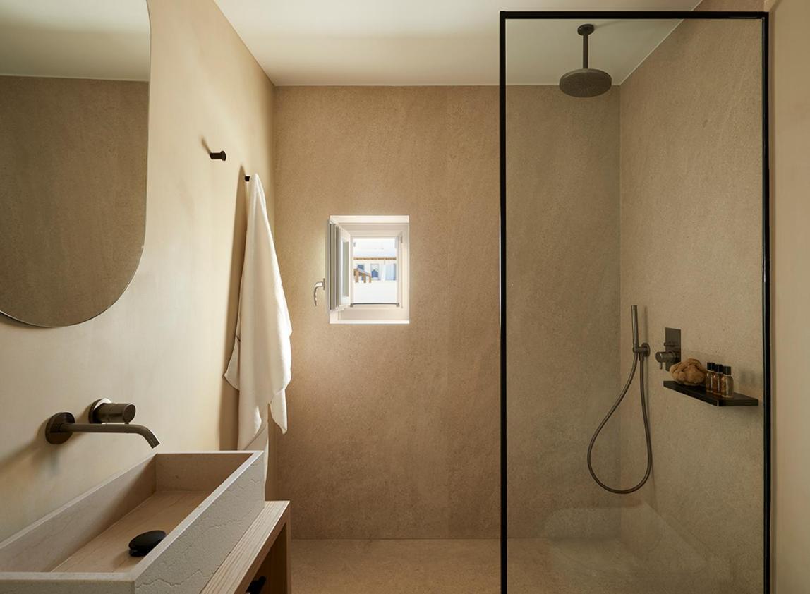 Chambre Supérieure avec Piscine Privée - Vue sur Jardin