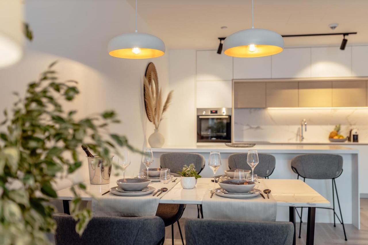 Appartement 1 Chambre - Vue sur Rue - Immeuble Résidentiel