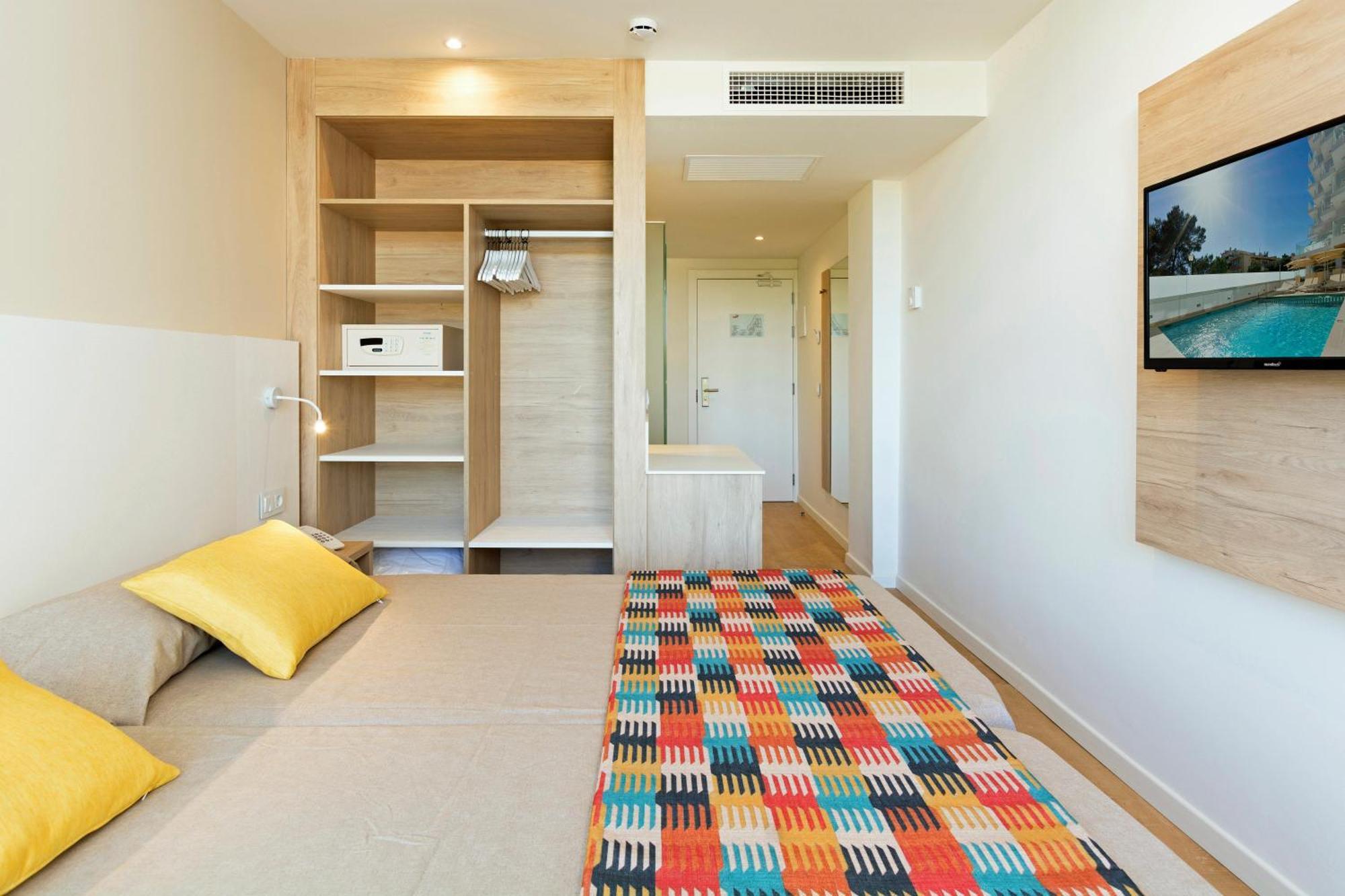 Quarto Duplo com Vista Mar