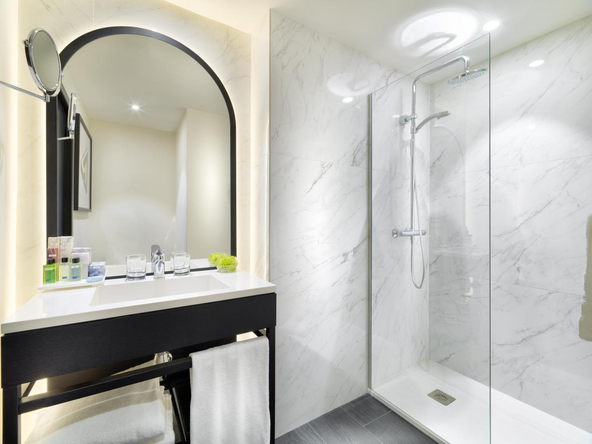 Essential Double Room,1566910274:JPEG