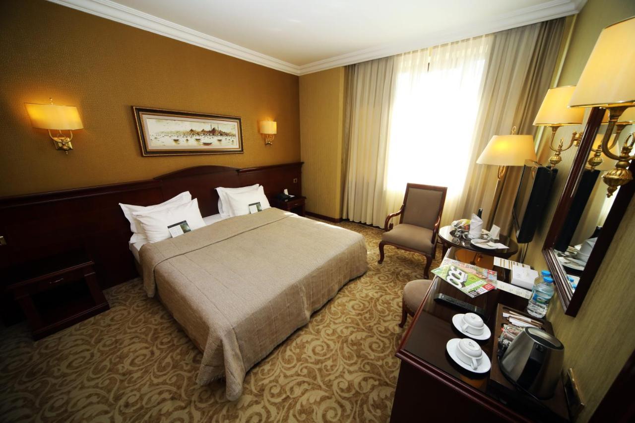 Standard Double or Twin Room,1247170276:JPEG