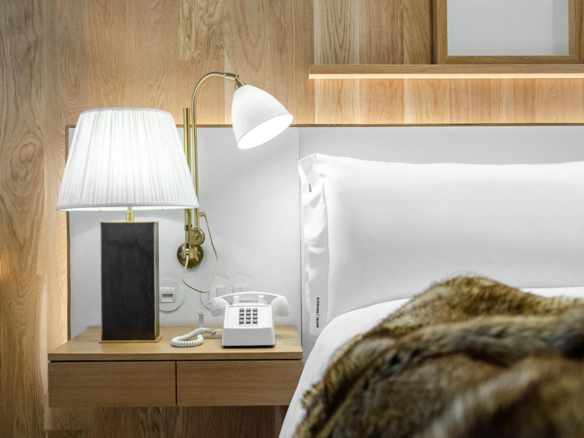 Contemporary Junior Suite