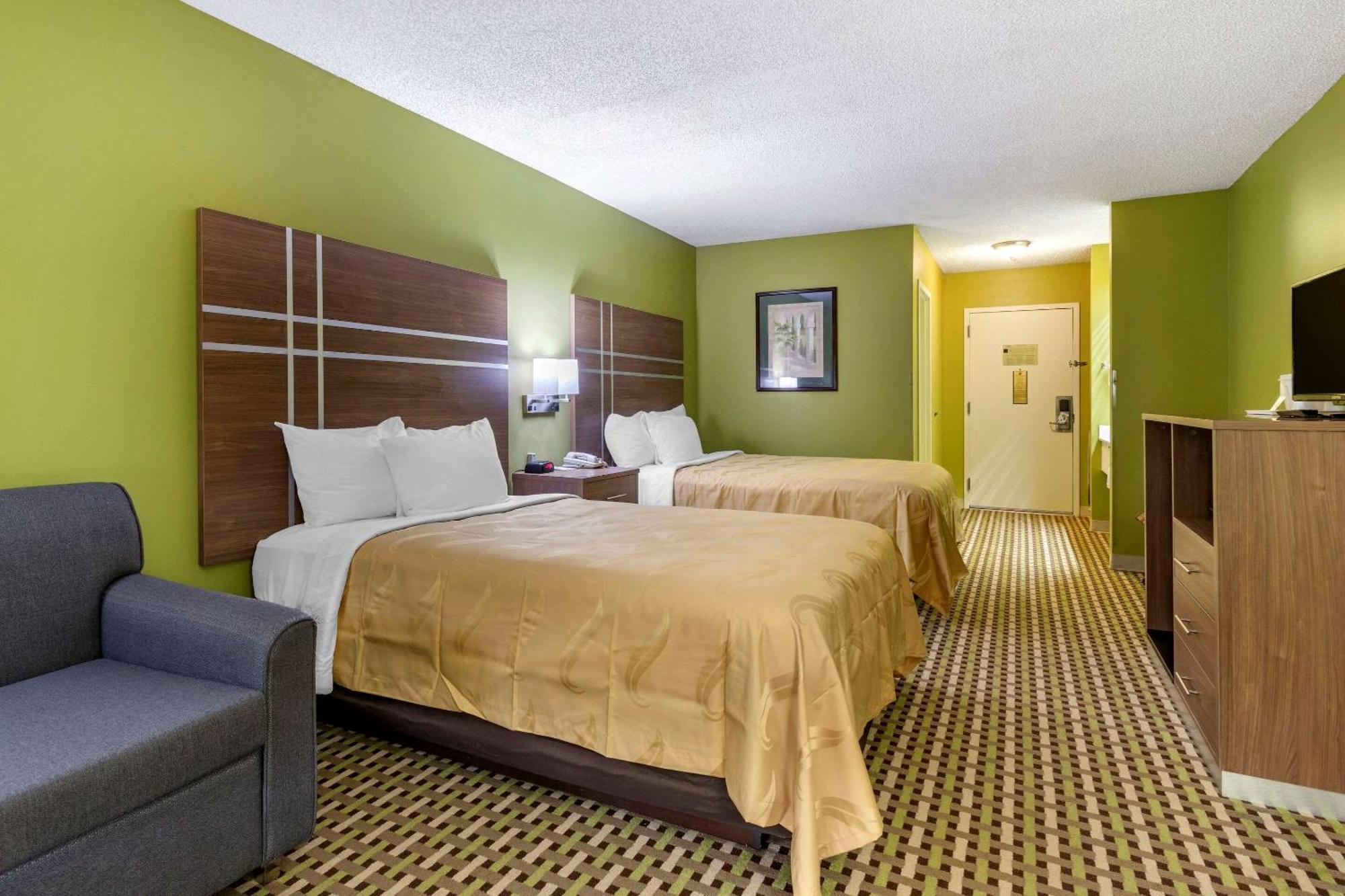 Double Room with Two Double Beds - Non-Smoking