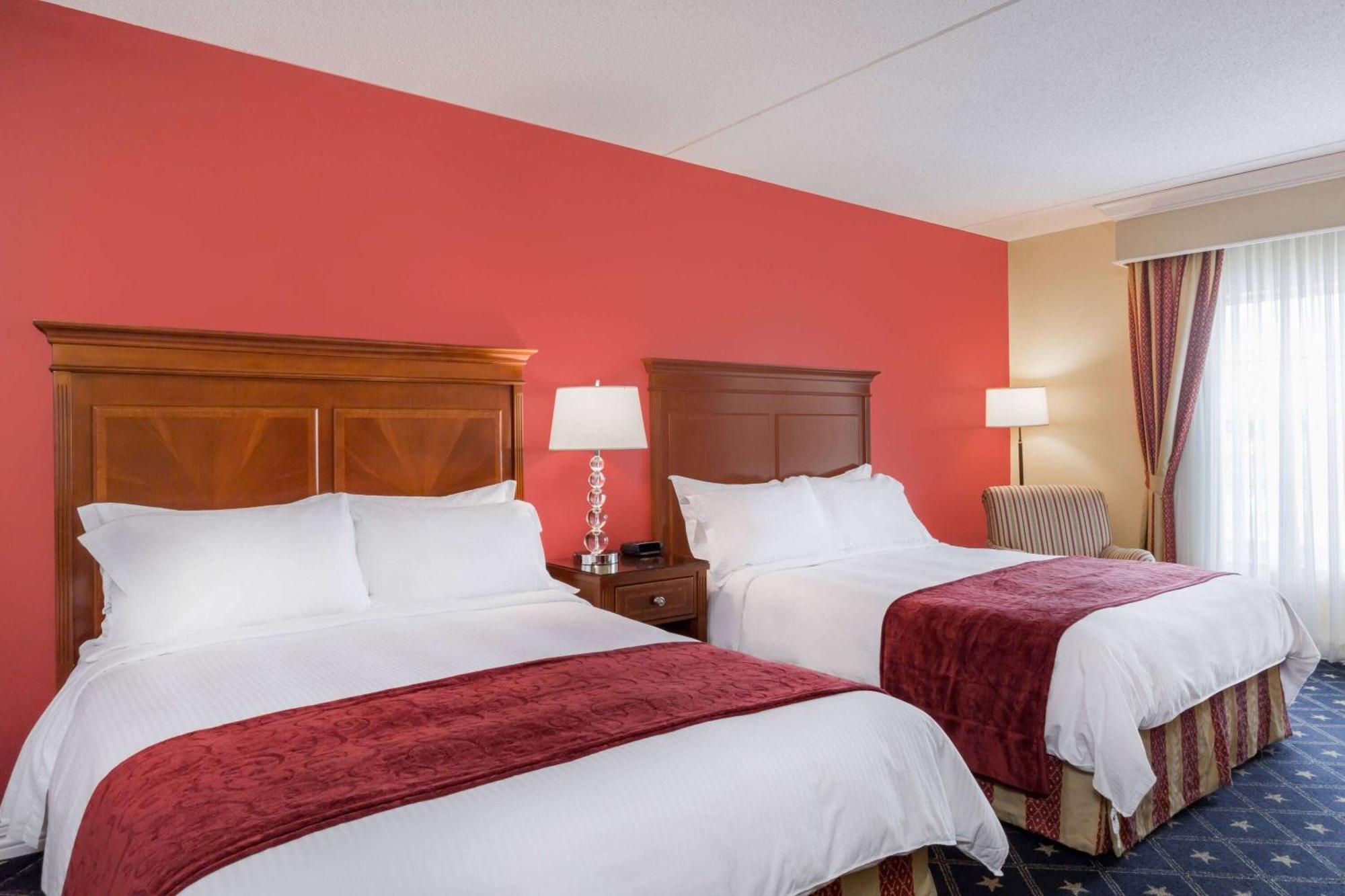 Queen Room Two Queen Beds