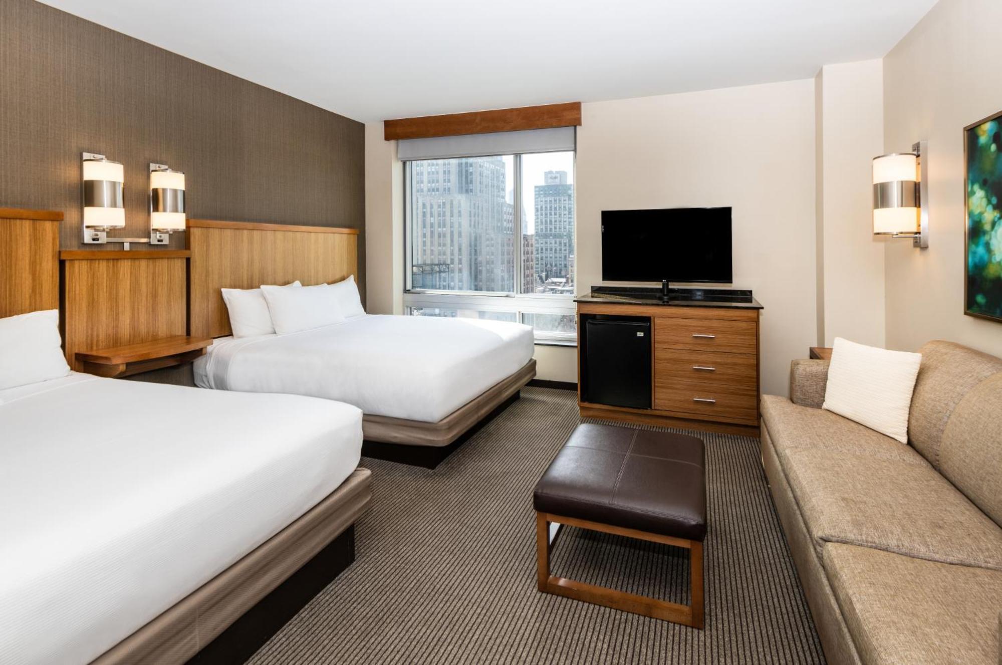 Queen Room with Two Queen Beds and Sofa Bed,1279047667:JPEG