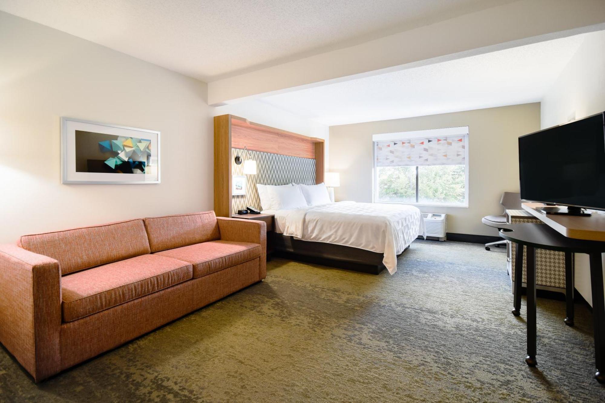 Standard King Room