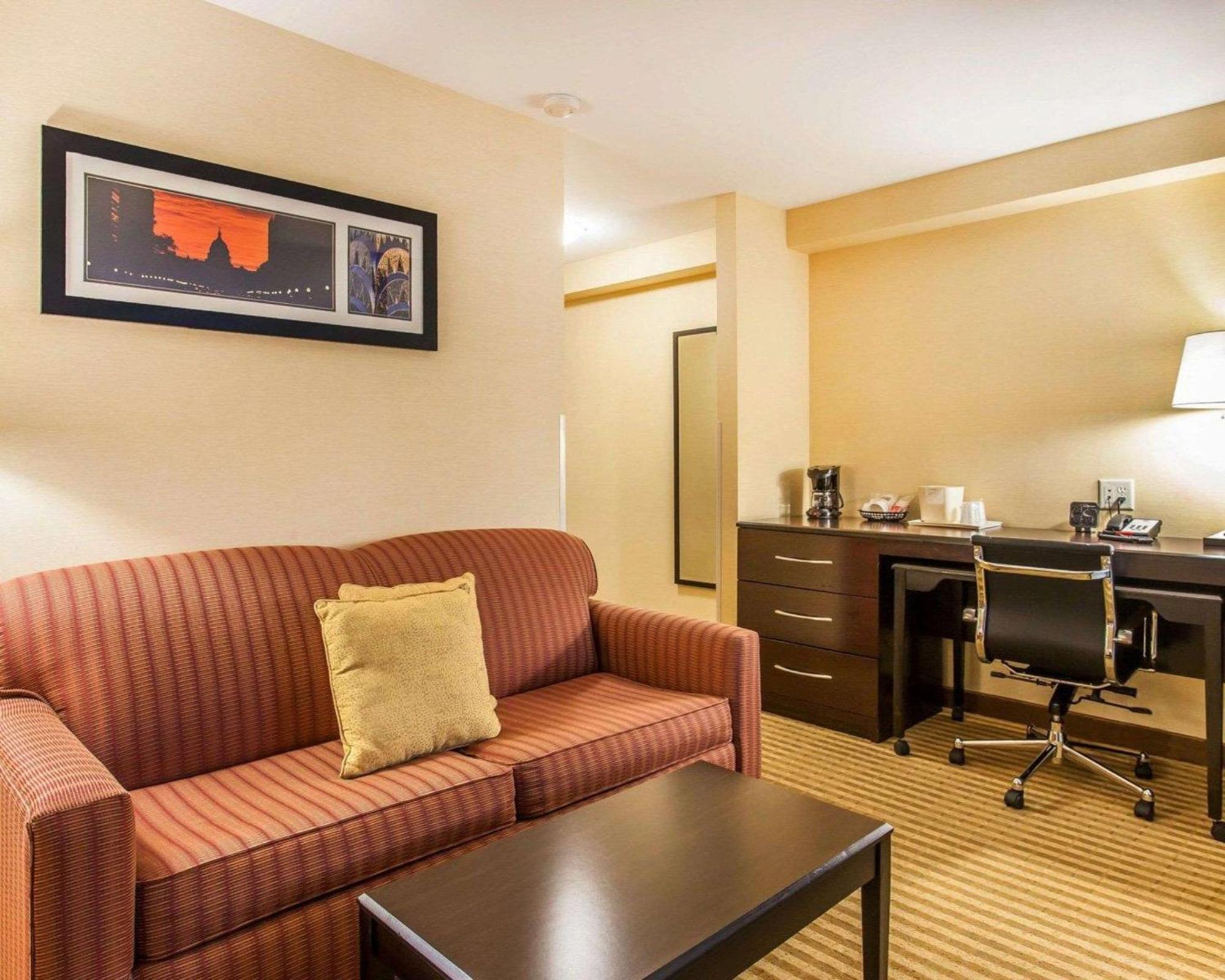 King Suite Disability Access or Non-Smoking