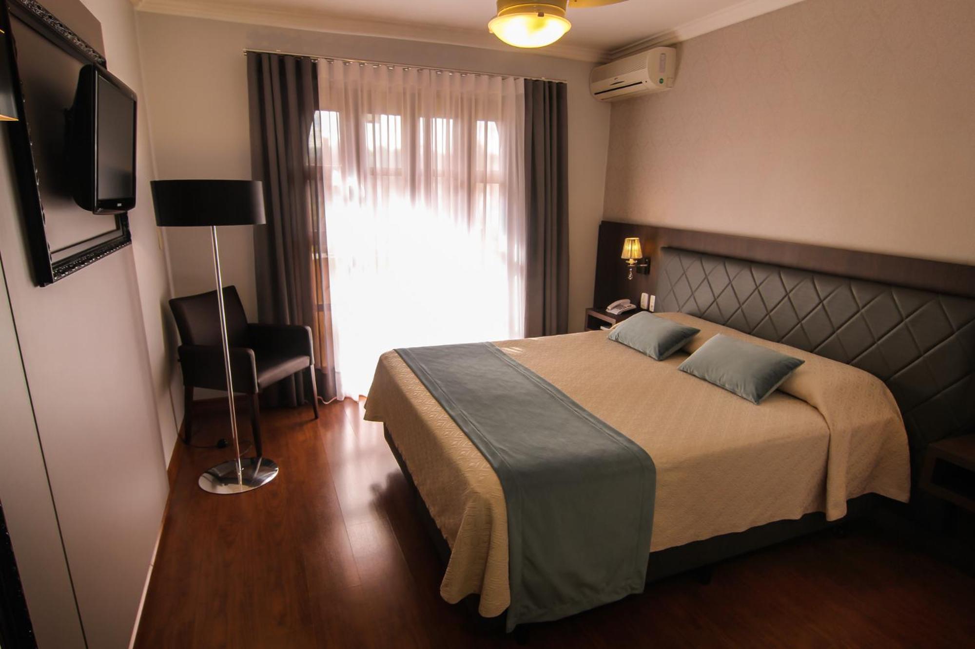 Luxury Triple Room