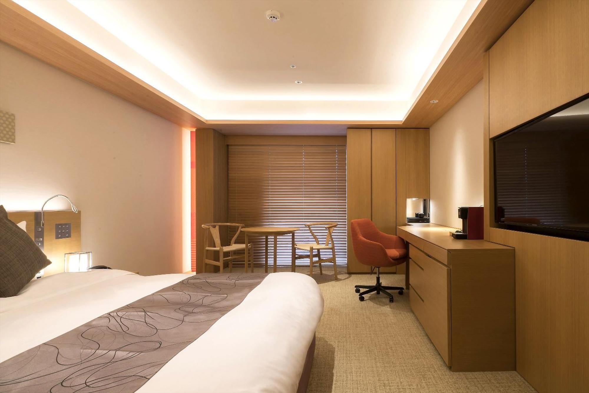 Chambre Lit King-Size Standard avec Minibar