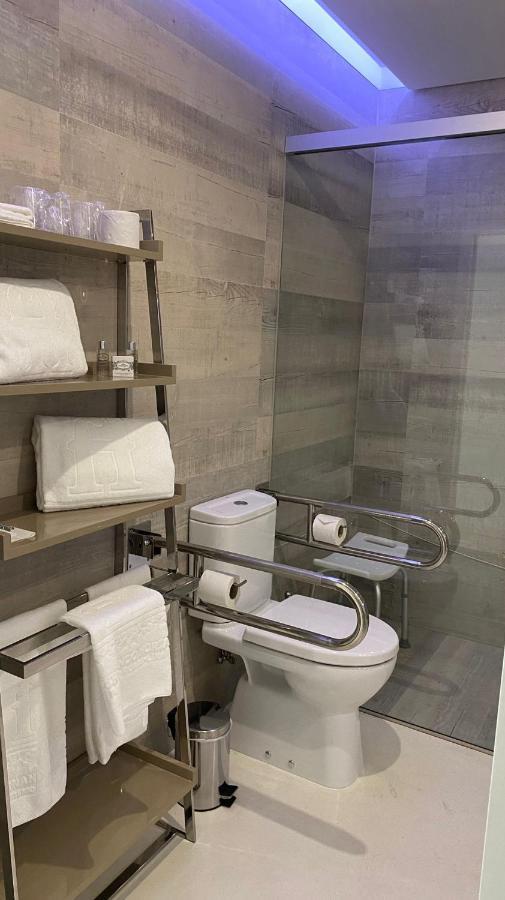 Twin Room Disability Access