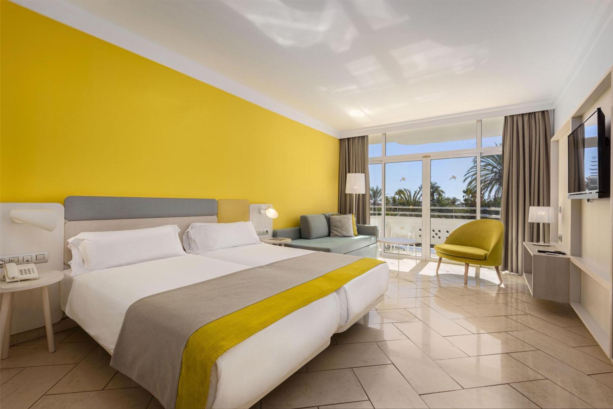 Standard Double Room with View