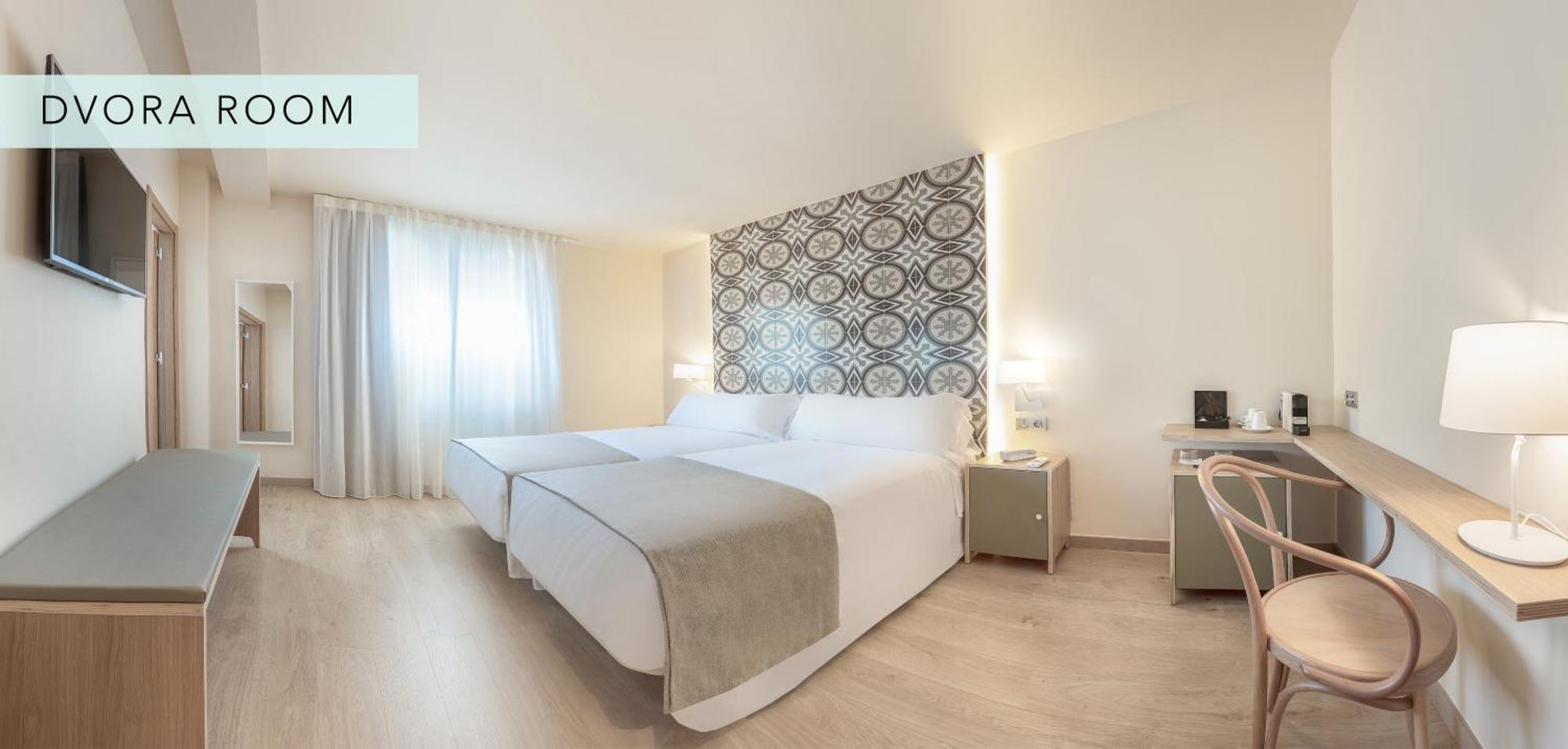 Twin Room City View