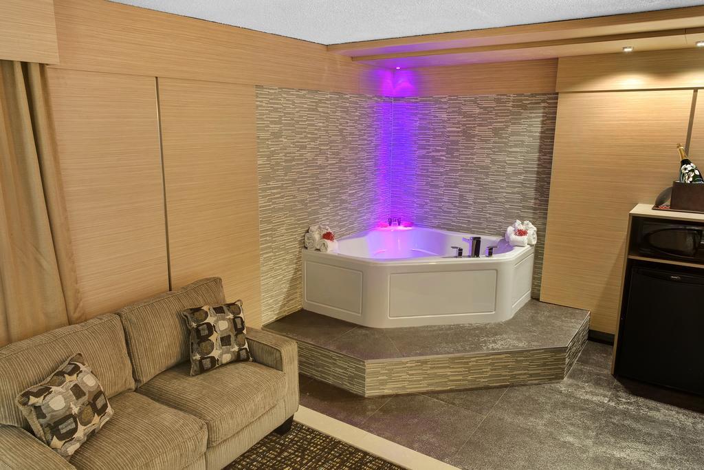 Honeymoon Suite met Jacuzzi