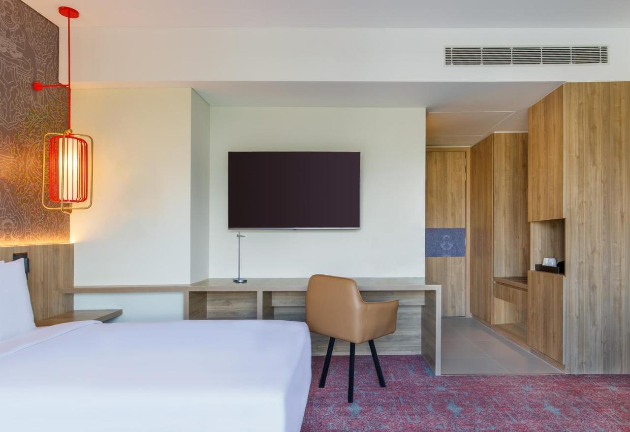 King Room disc on Food Soft Beverages & Laundry