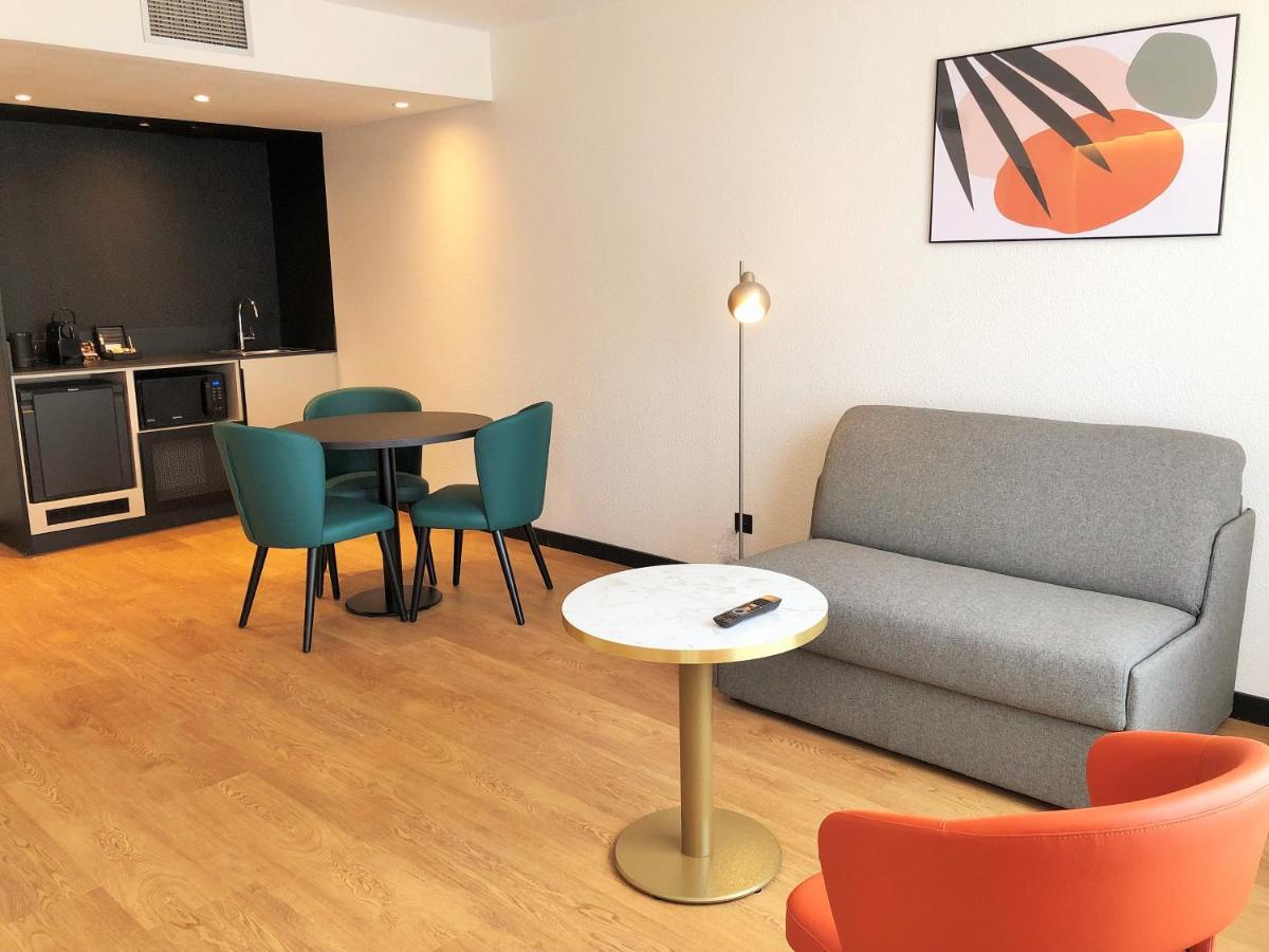 Standard Suite