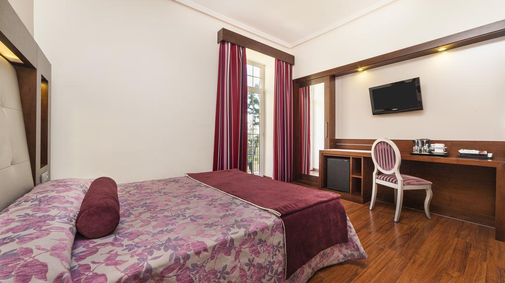 Deluxe Room,1436426824:JPEG