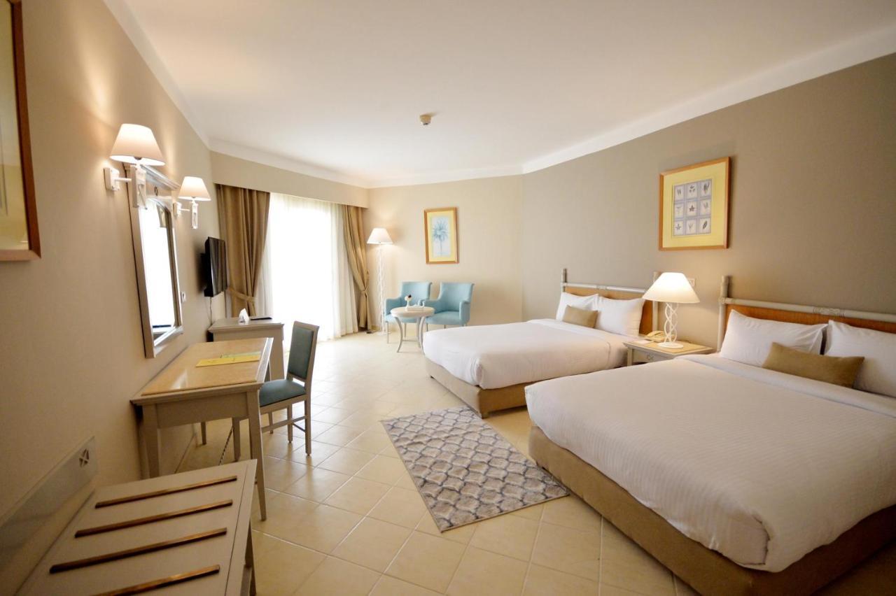 Standard Double Room with Side Sea View,1612965990:JPEG