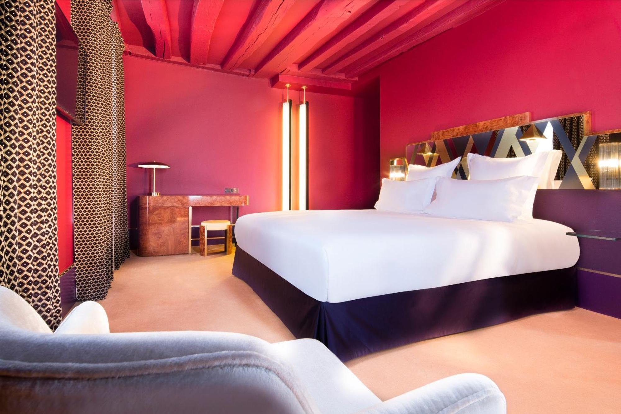 Deluxe Double Room Swimming Pool or Hammam Access upon reservation