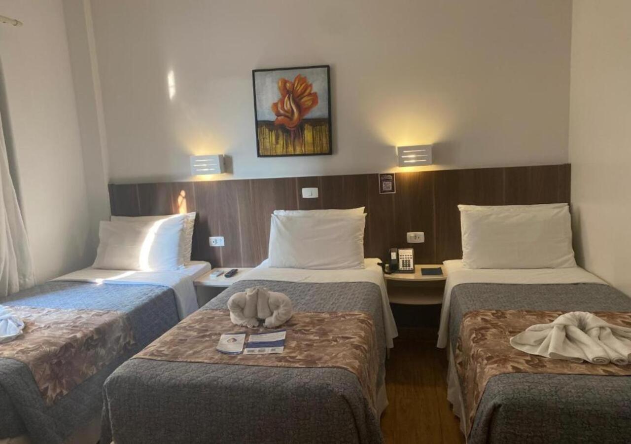 Quarto Triplo Standard