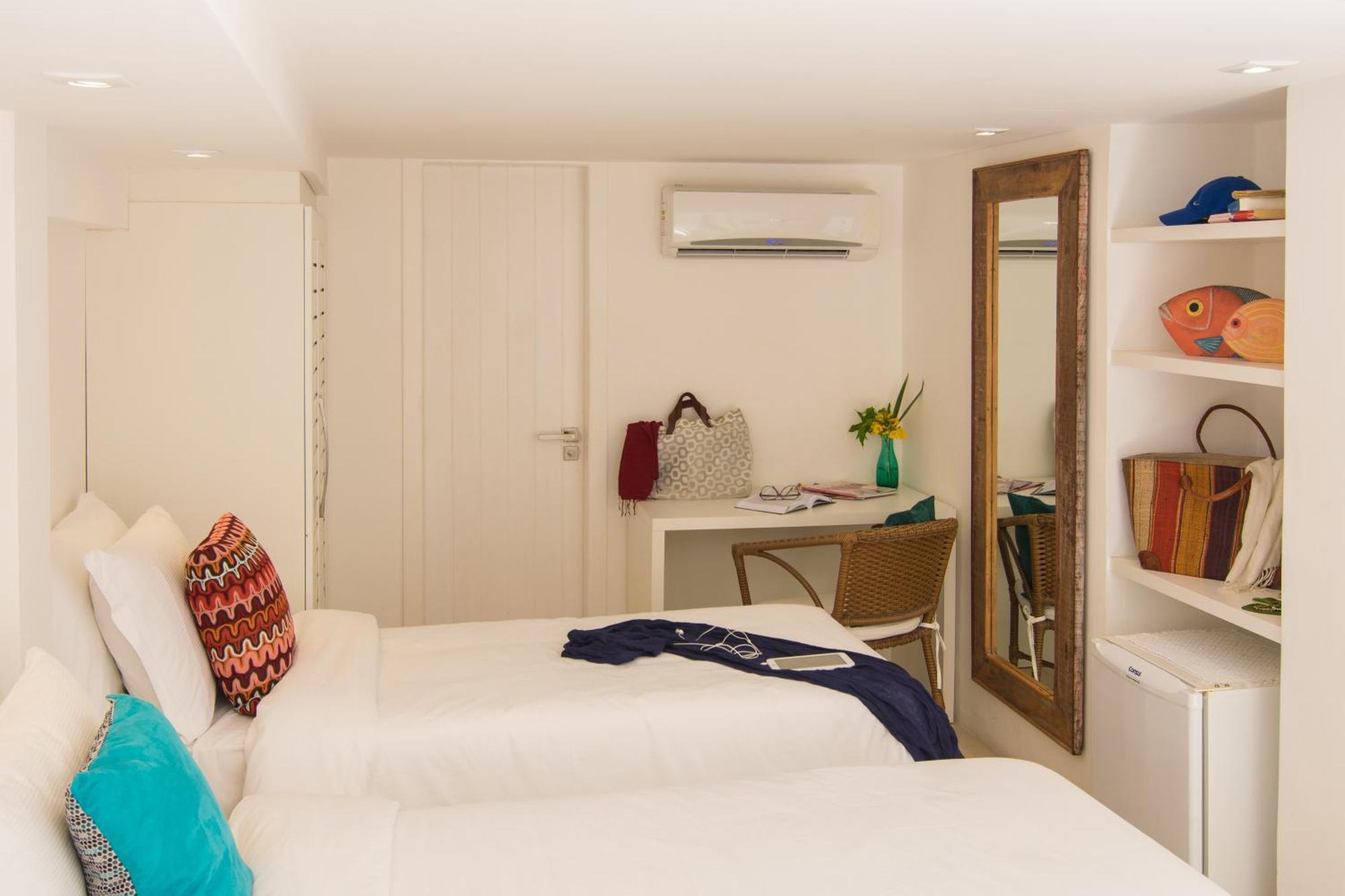 Quarto Standard com cama de casal ou 2 de Solteiro