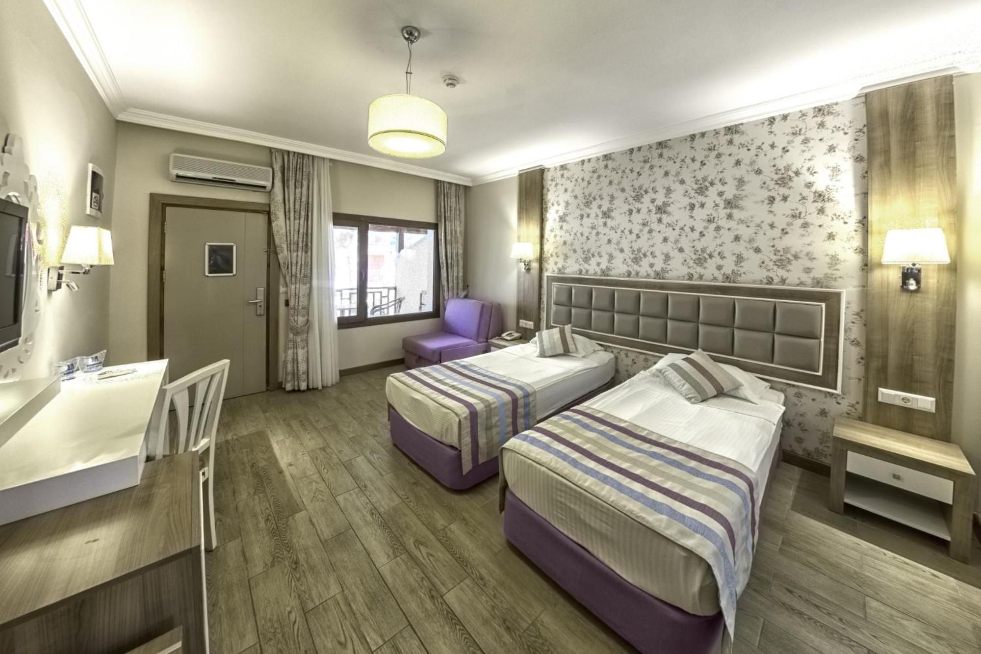 Chambre Double ou Lits Jumeaux - Vue sur Jardin