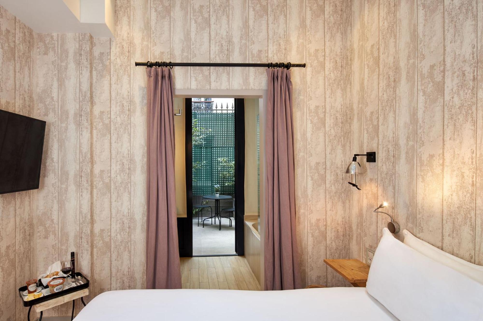 Classic Double Room with Balcony or Terrace,1543831210:JPEG