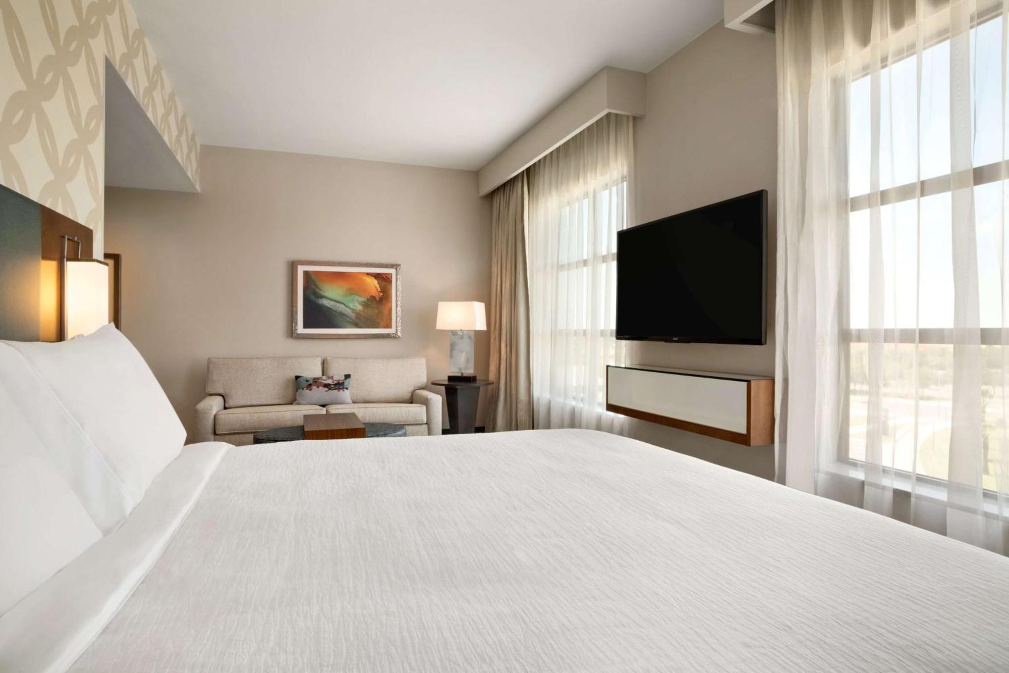King Studio Suite,1551443395:JPEG