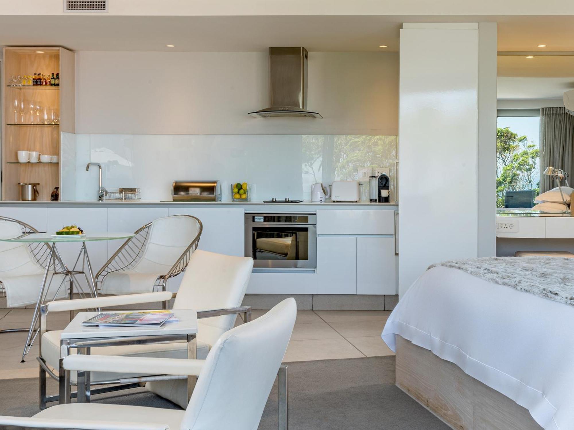Deluxe Suite Plus with Sea View