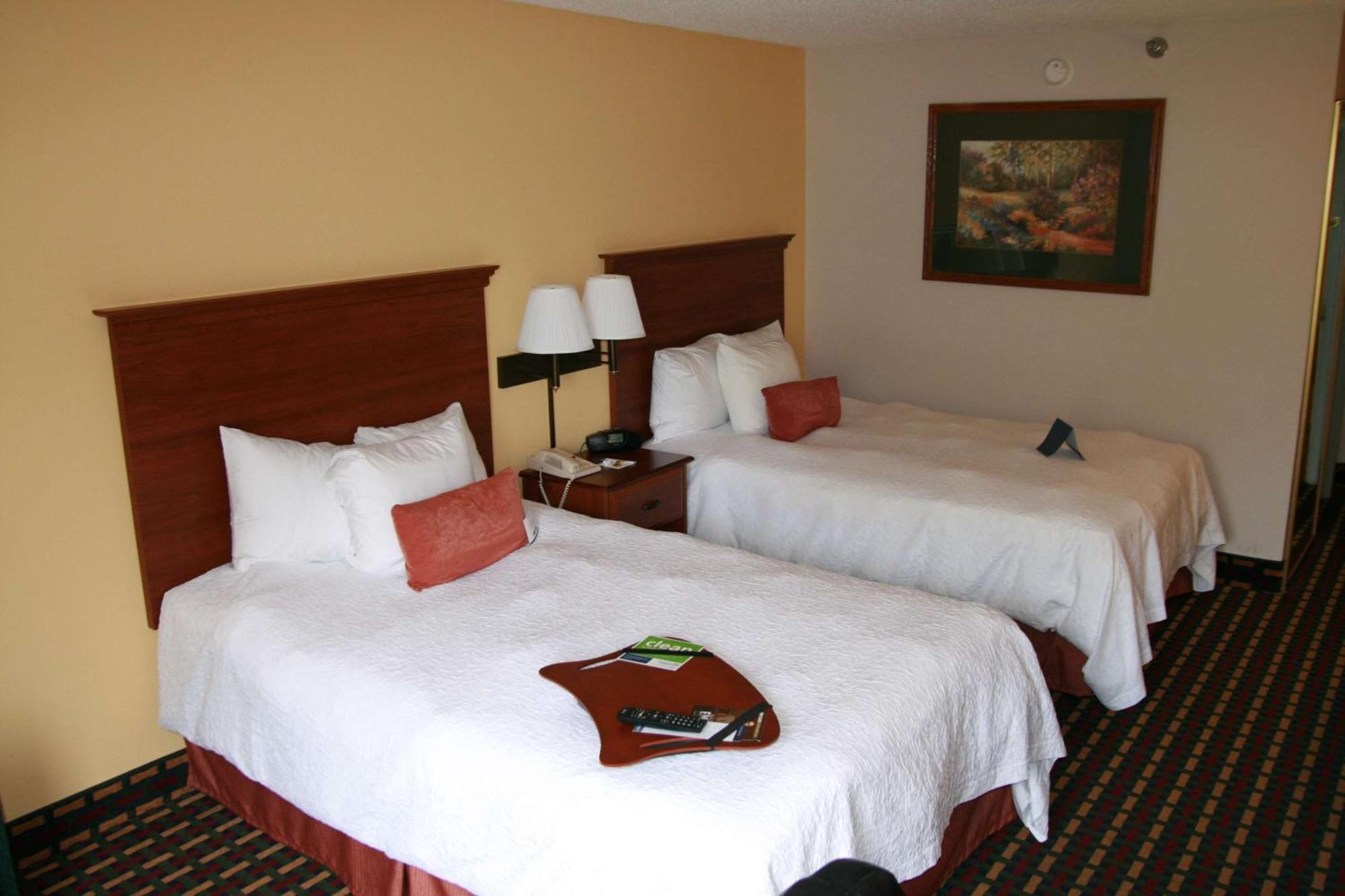 Room with Two Queen Beds - Non-Smoking,1557874180:JPEG