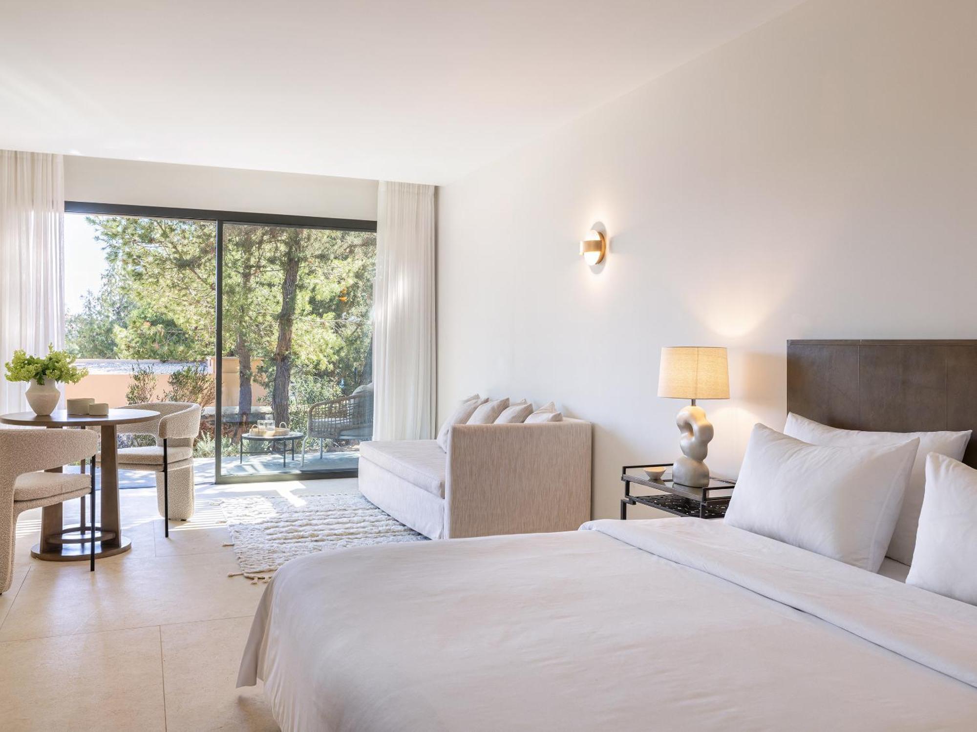 Hébergement Familial Communicant avec Piscine Privée