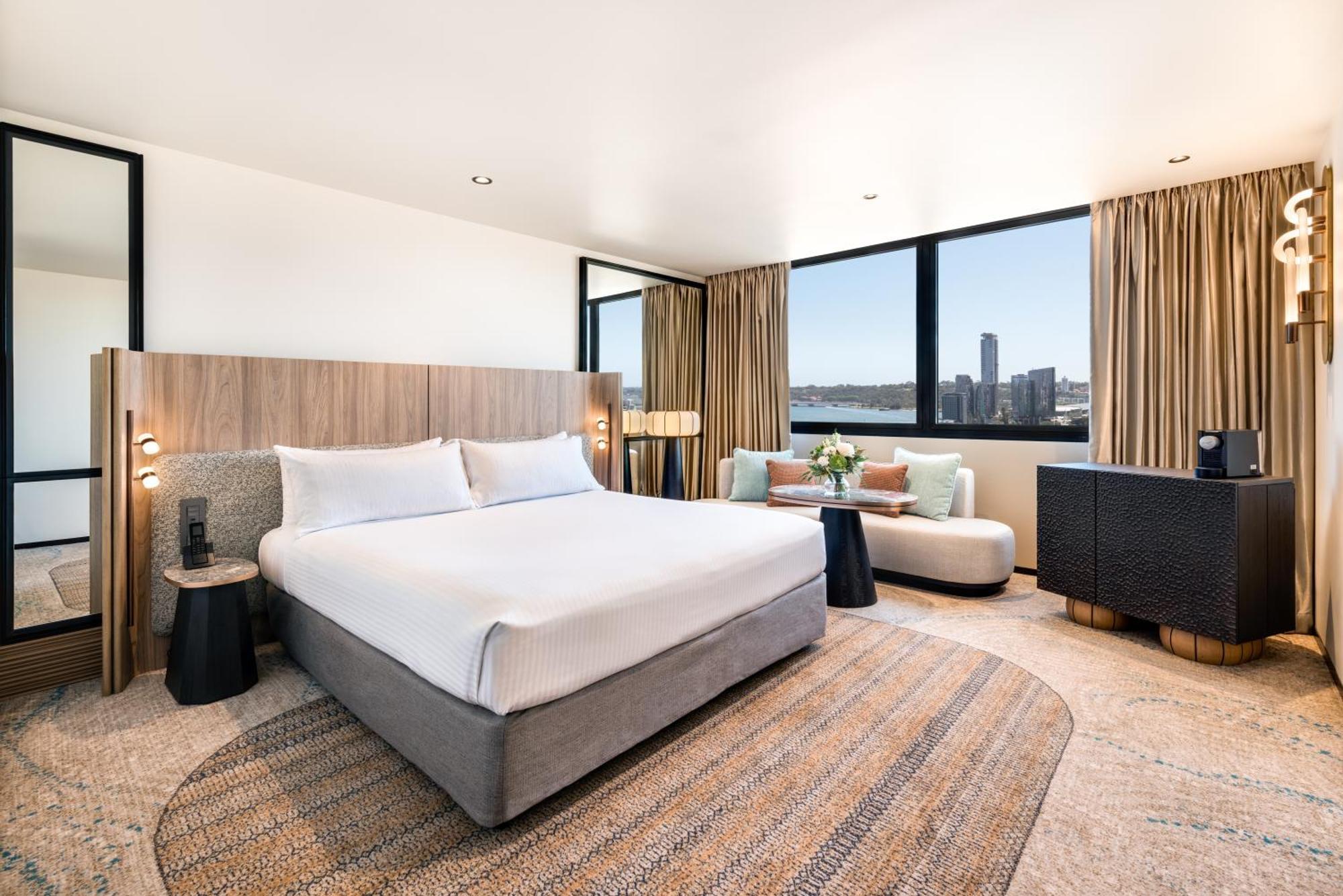 Premier Riverview King Room