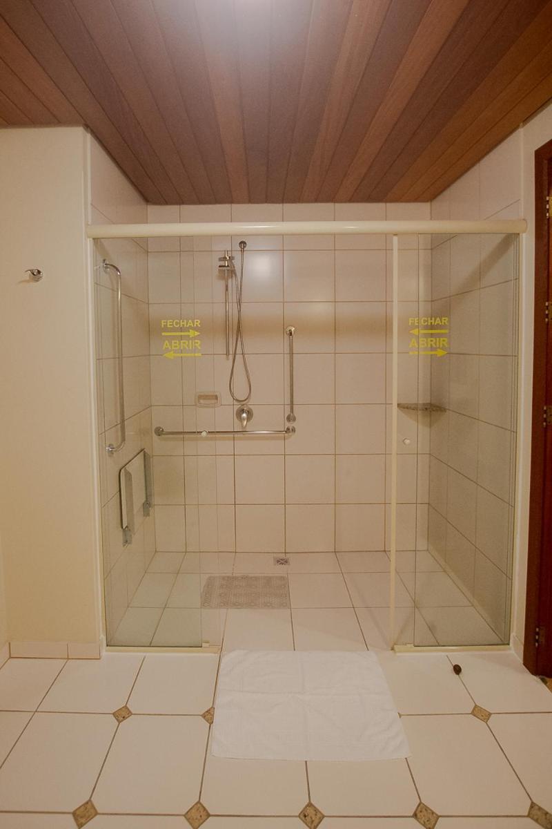 Queen Room Disability Access