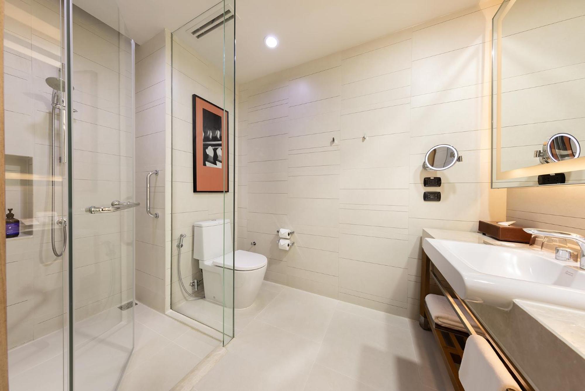 Executive Superior Double or Twin Room Lounge Access,1586119741:JPEG