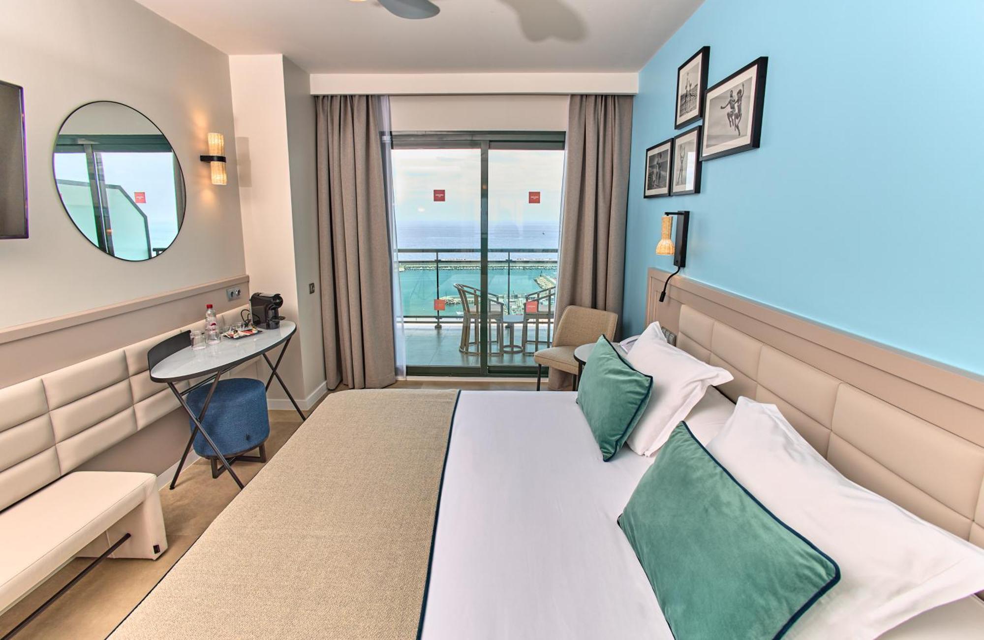 Deluxe Twin Sea View