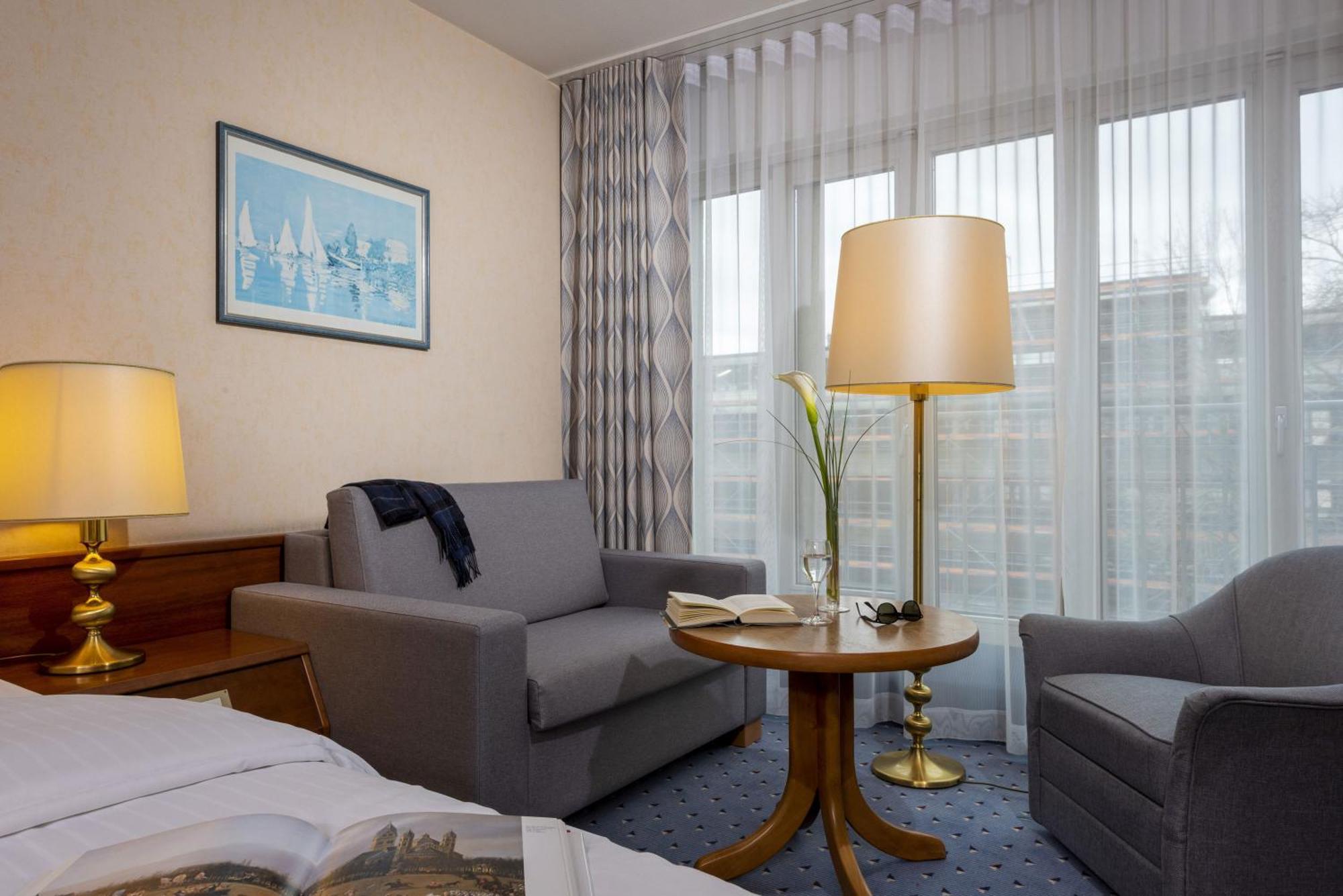 Comfort Double or Twin Room