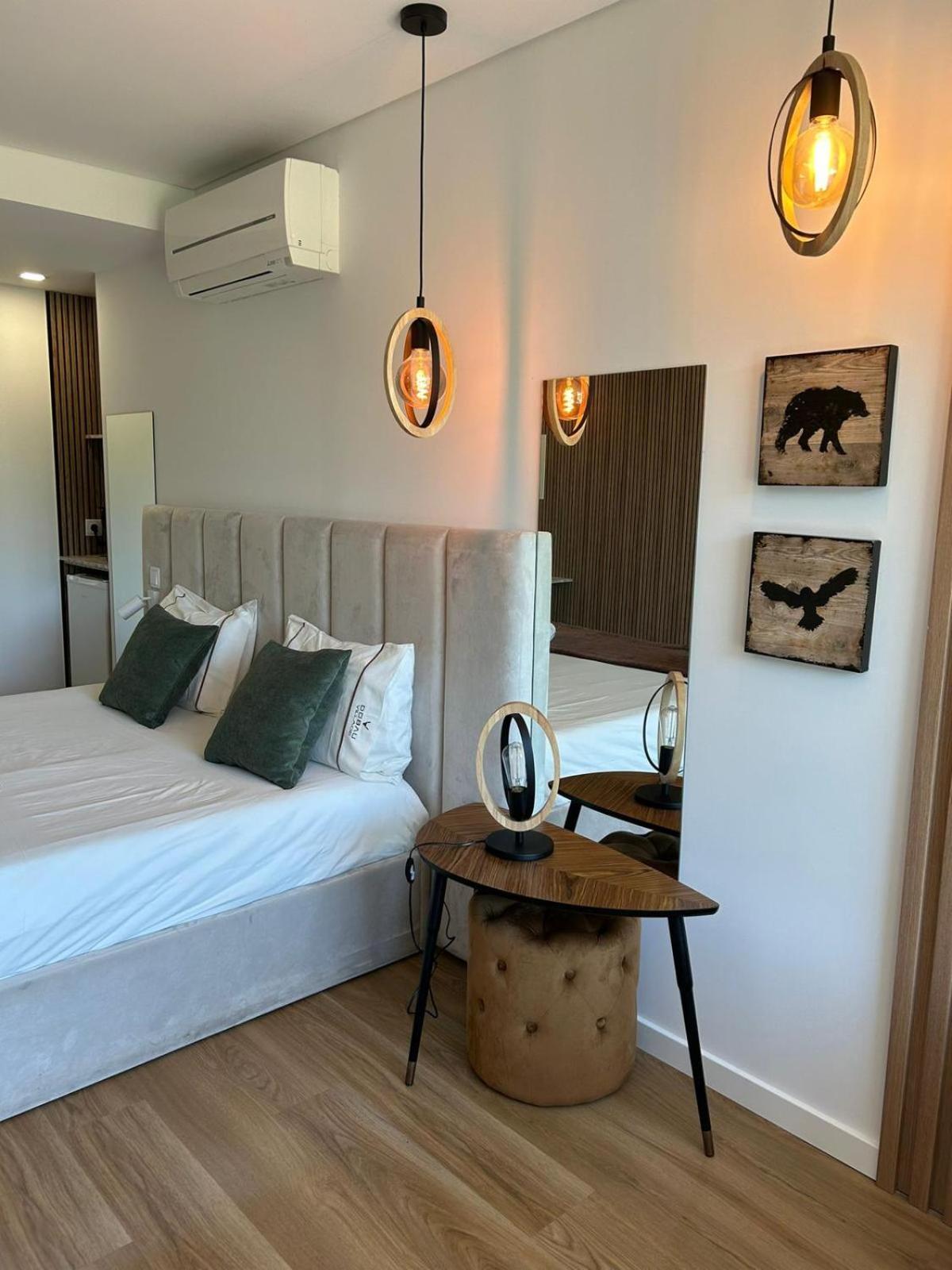 Quarto Duplo com Banheira de Hidromassagem