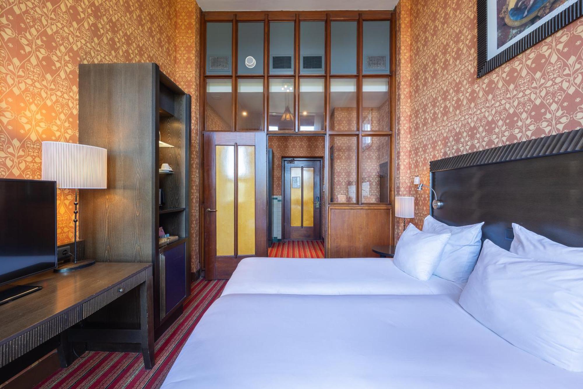 Superior Deluxe Kamer met Uitzicht op de gracht