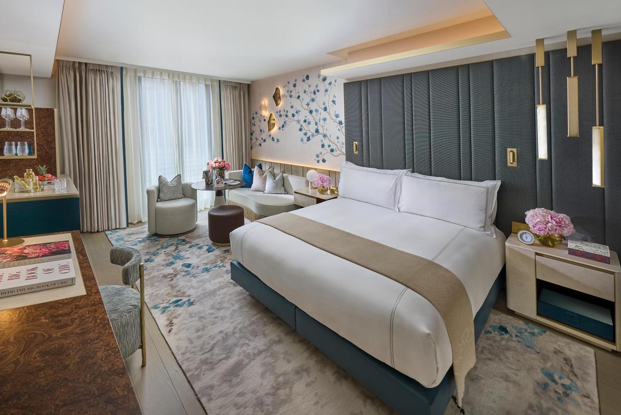 Deluxe Room King or Twin,1596342930:JPEG