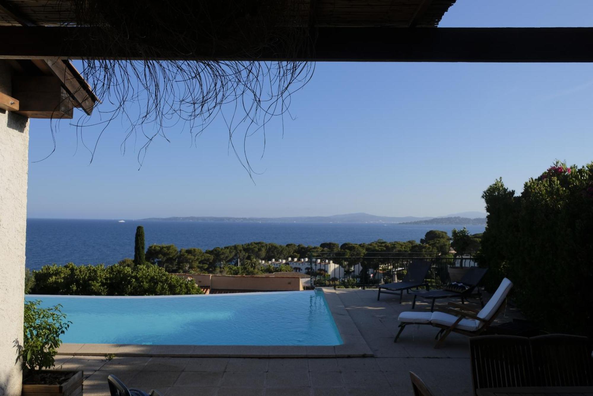 Double or Twin Room with Sea View,1596488196:JPEG