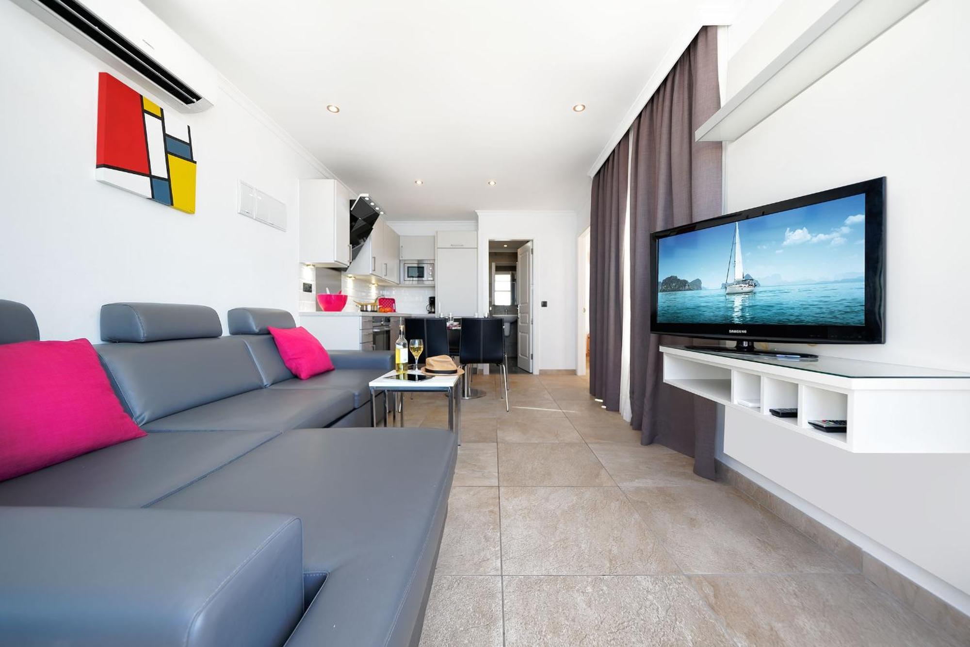 Deluxe Appartement met 2 Slaapkamers en Uitzicht op Zee (2-6 Volwassenen)