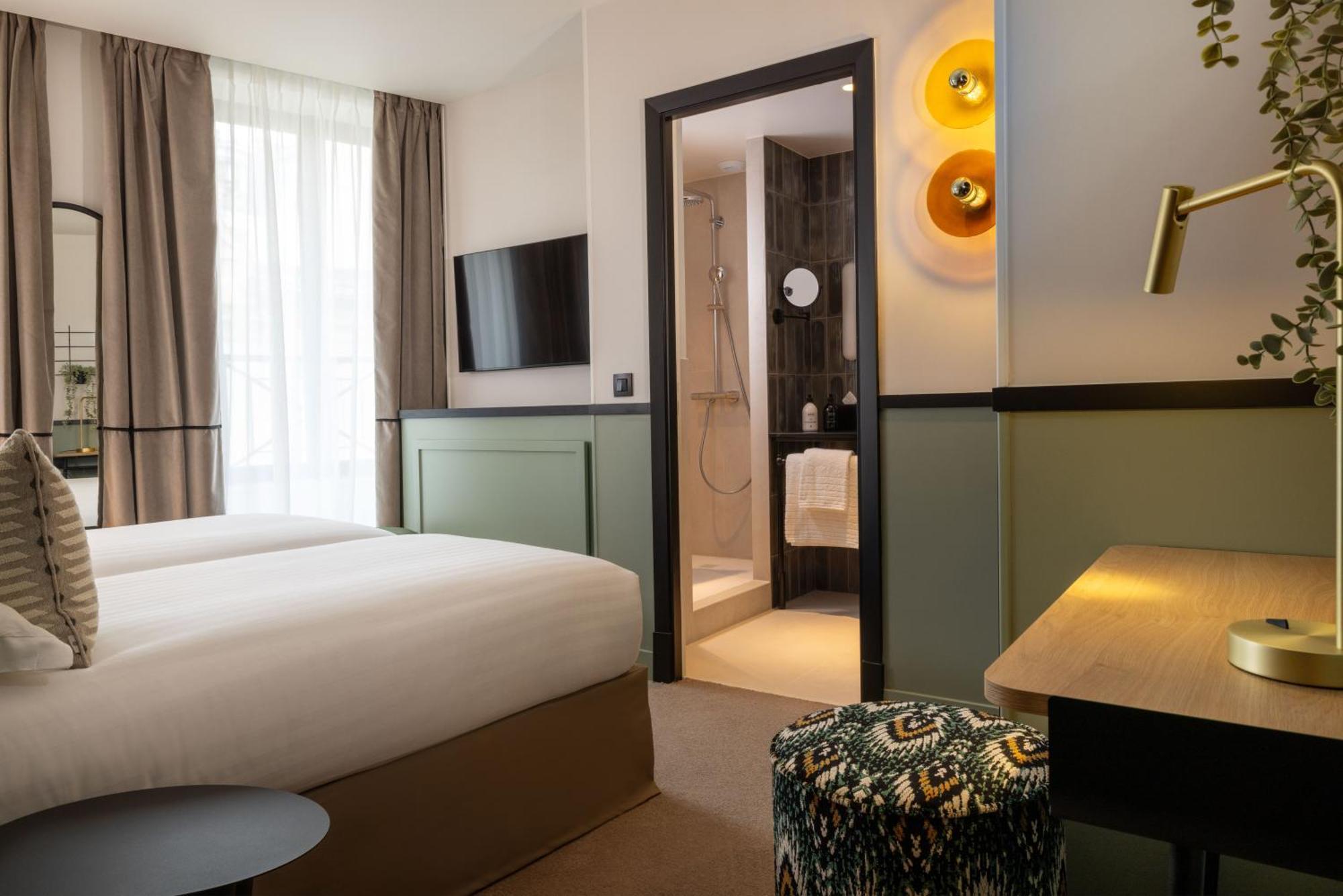 Twin Room,1600581090:JPEG