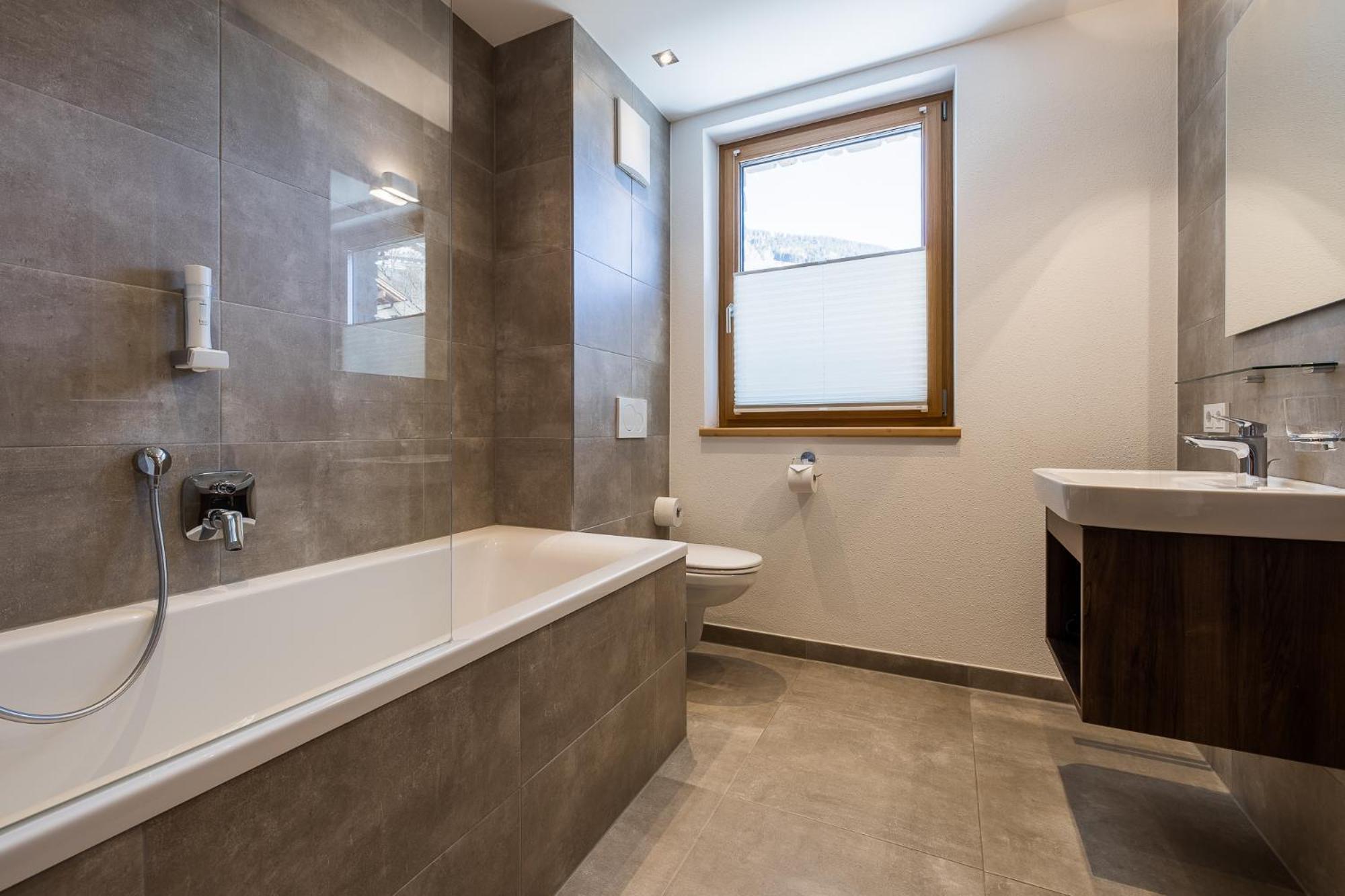 One-Bedroom Apartment 1B