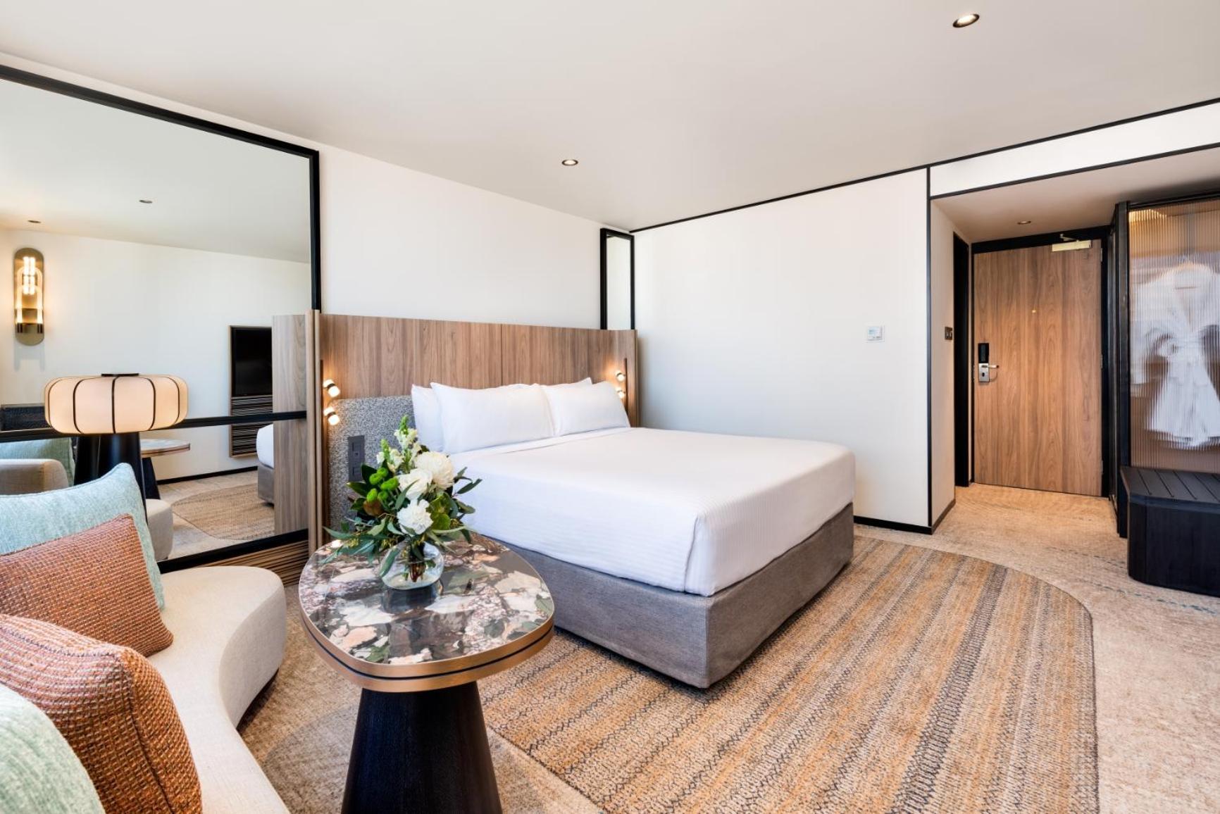 Premier King Room